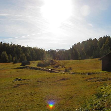 Pepis Ferienwohnungen Inklusive Sommercard Jerzens Esterno foto
